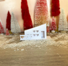 Load image into Gallery viewer, Mod Valentine Putz Houses DIY Kit Set of 5 Undecorated