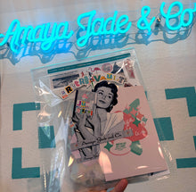 Load image into Gallery viewer, Vintage Florida Junk Journal Kit
